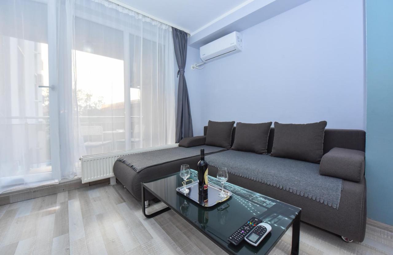 Residenza di Carbasinni Bukares Bagian luar foto